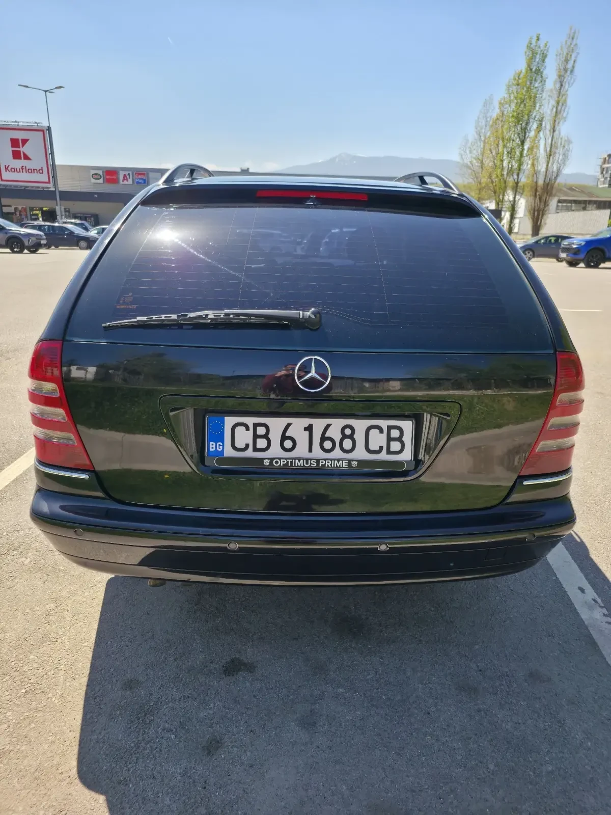 Mercedes-Benz C 320, снимка 4 - Автомобили и джипове - 54333123