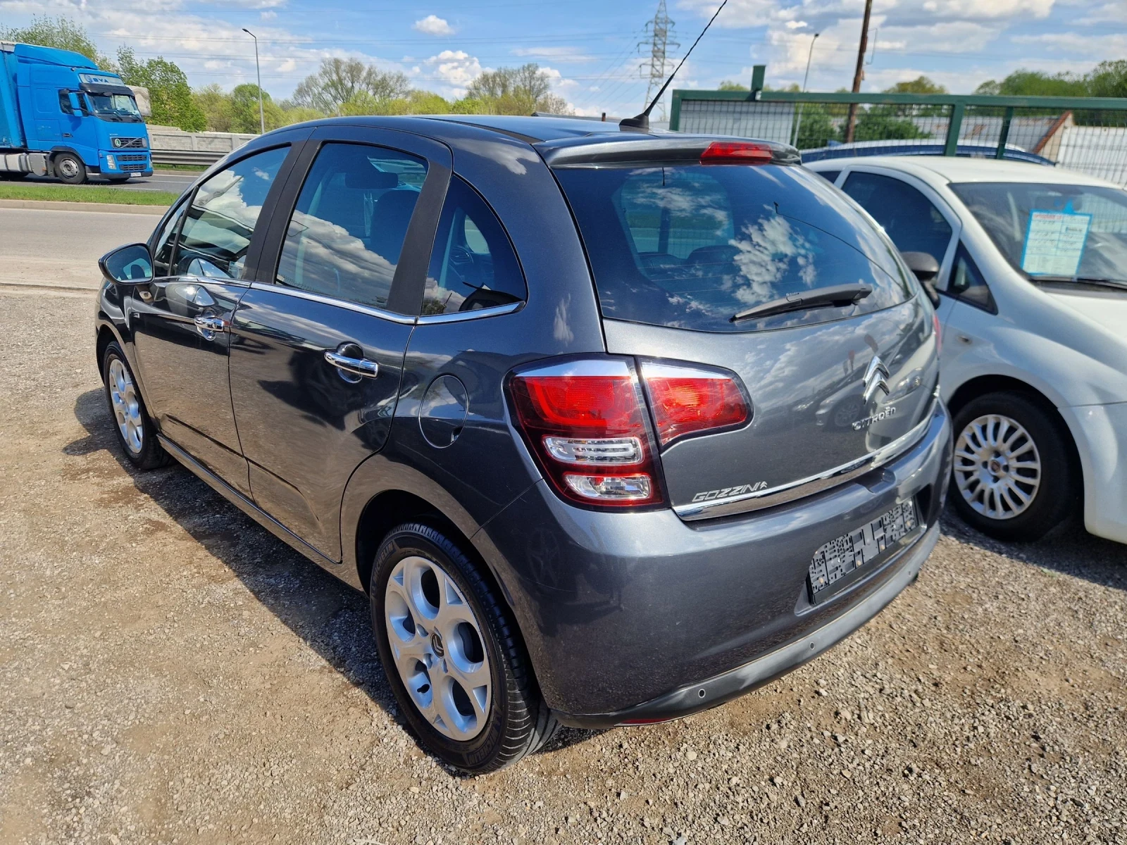 Citroen C3 1.2i 82HP.EXCLUZIVE ITALIA, снимка 4 - Автомобили и джипове - 54362547