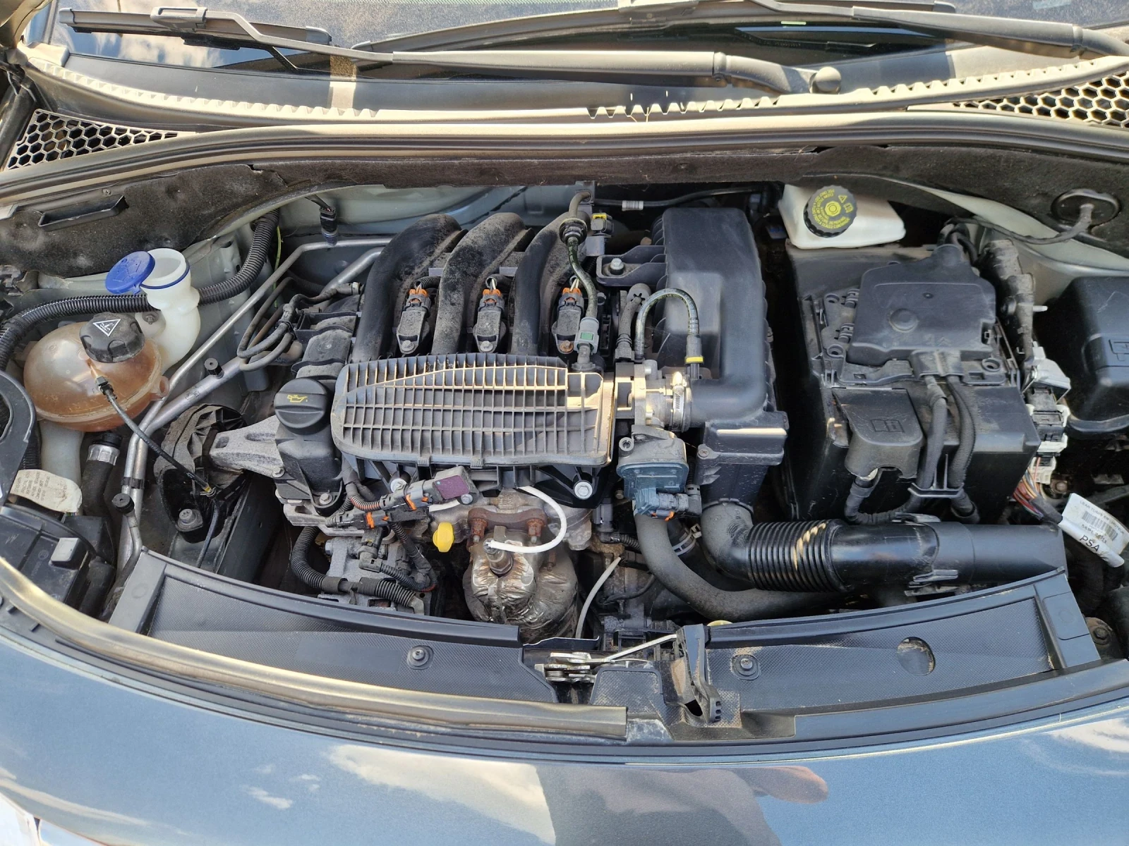 Citroen C3 1.2i 82HP.EXCLUZIVE ITALIA, снимка 11 - Автомобили и джипове - 54362547