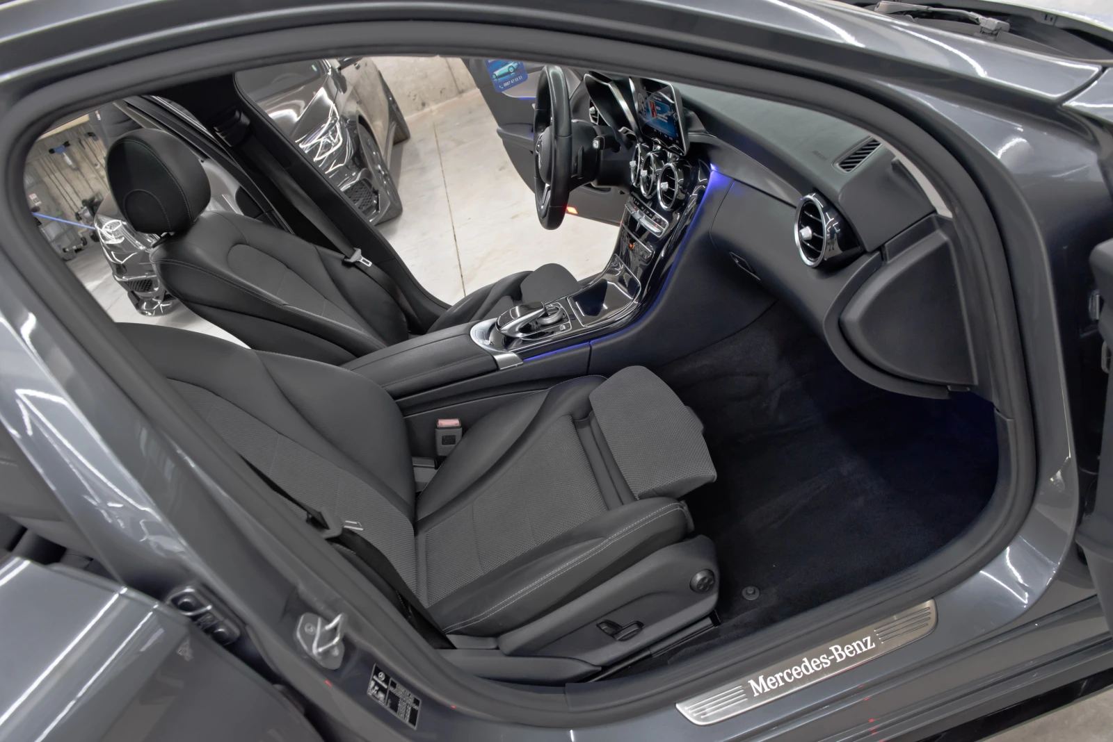 Mercedes-Benz C 220 D* 63 AMG* Multibeam* 194�� | Mobile.bg � ����������� 12