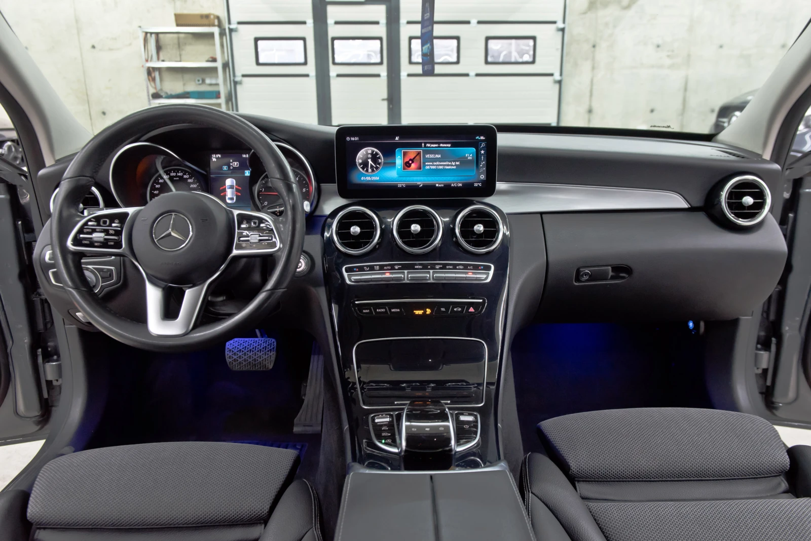 Mercedes-Benz C 220 D* 63 AMG* Multibeam* 194�� | Mobile.bg � ����������� 10