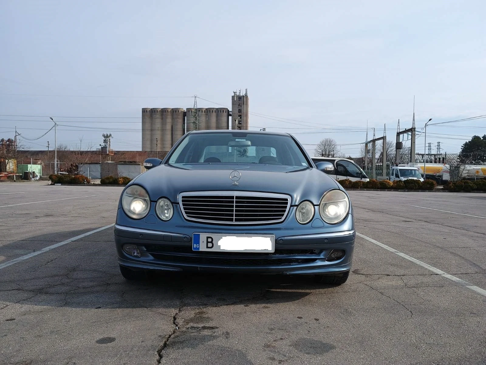 Mercedes-Benz E 270