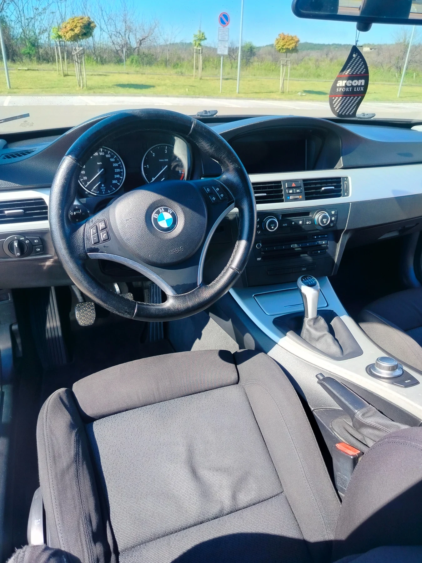 BMW 320, снимка 7 - Автомобили и джипове - 54584951