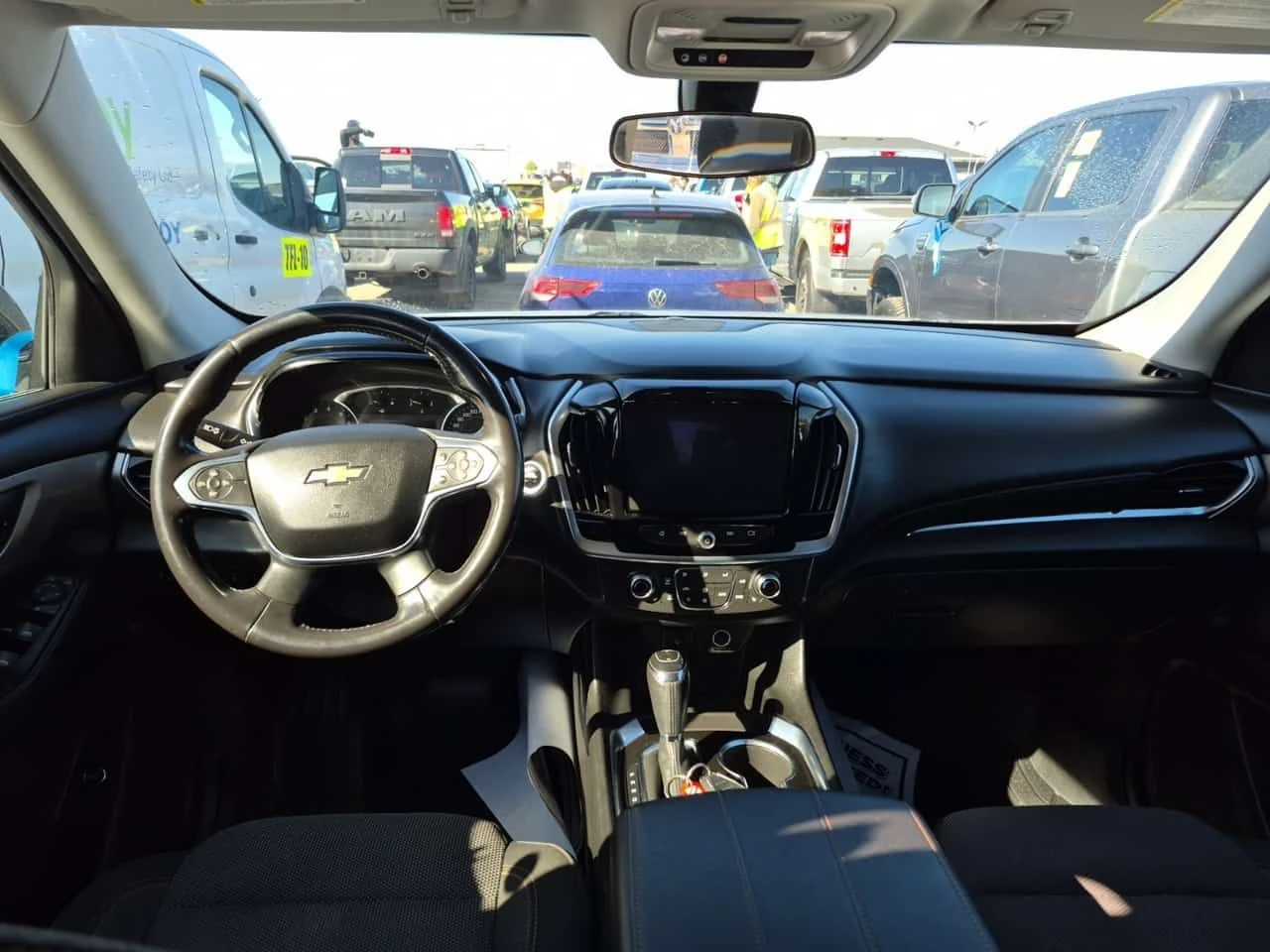 Chevrolet Traverse LT CLOTH| 2 КЛЮЧА | ПОДГРЕВИ | CARFAX | АВТОКРЕДИТ, снимка 10 - Автомобили и джипове - 54887754