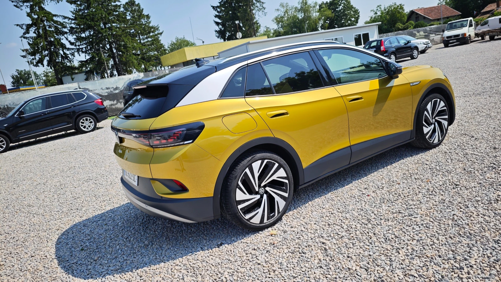 VW ID.4 НАЛИЧЕН В РУСЕ ДАНЪЧЕН КРЕДИТ Pro Performance, снимка 9 - Автомобили и джипове - 54893232