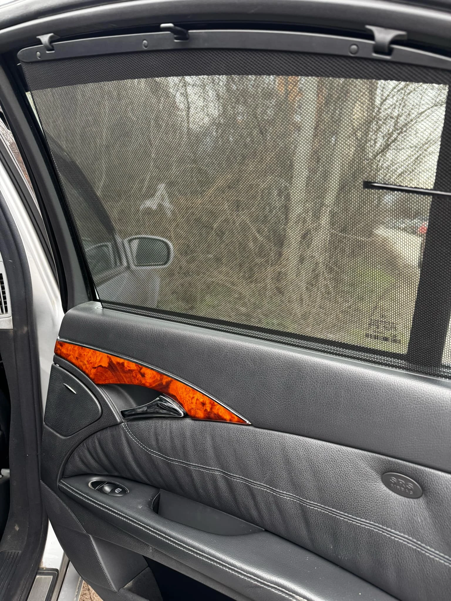 Mercedes-Benz E 500 4Matic/Gas, снимка 6 - Автомобили и джипове - 54908632