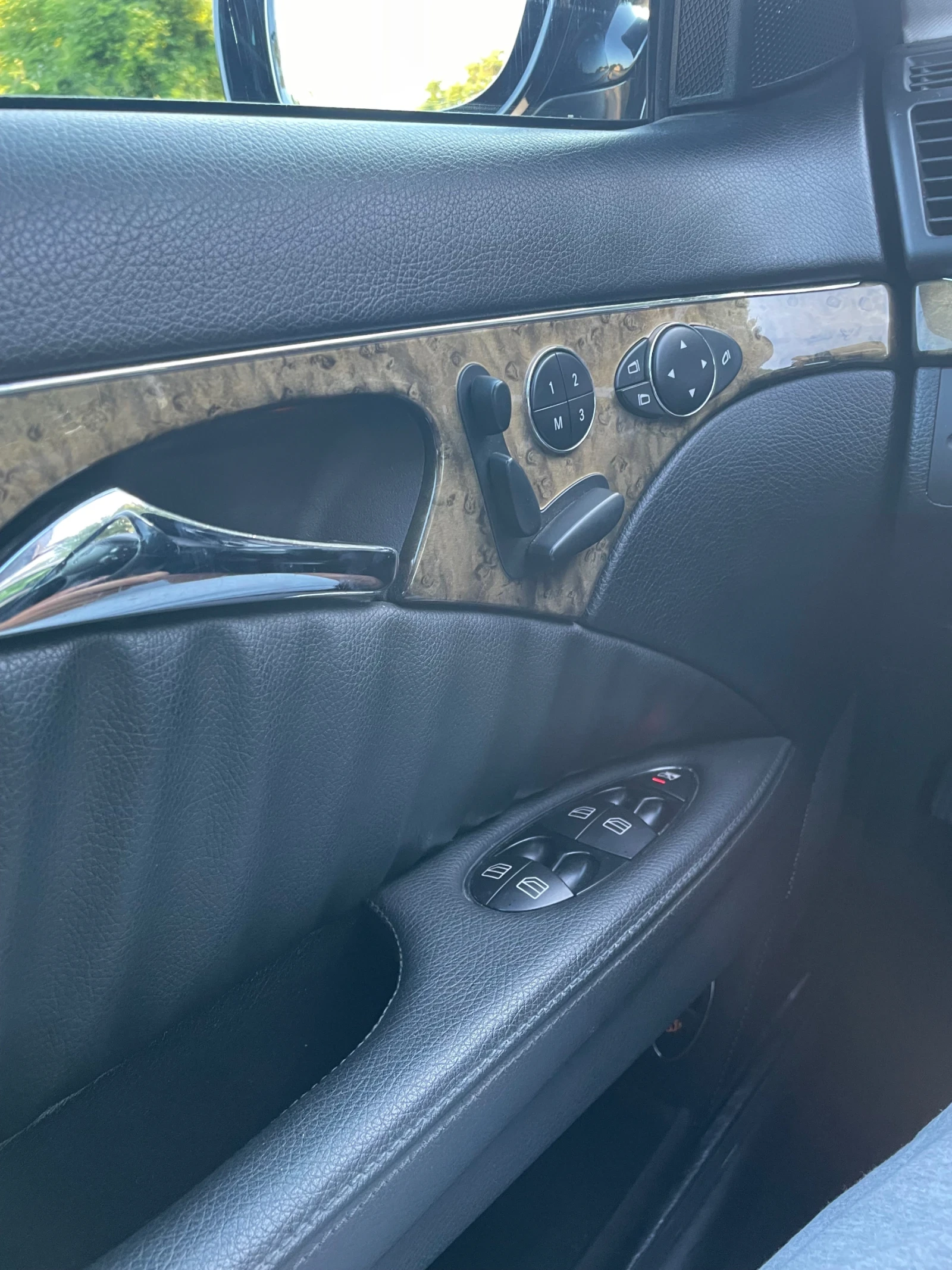 Mercedes-Benz E 280, снимка 13 - Автомобили и джипове - 55142614