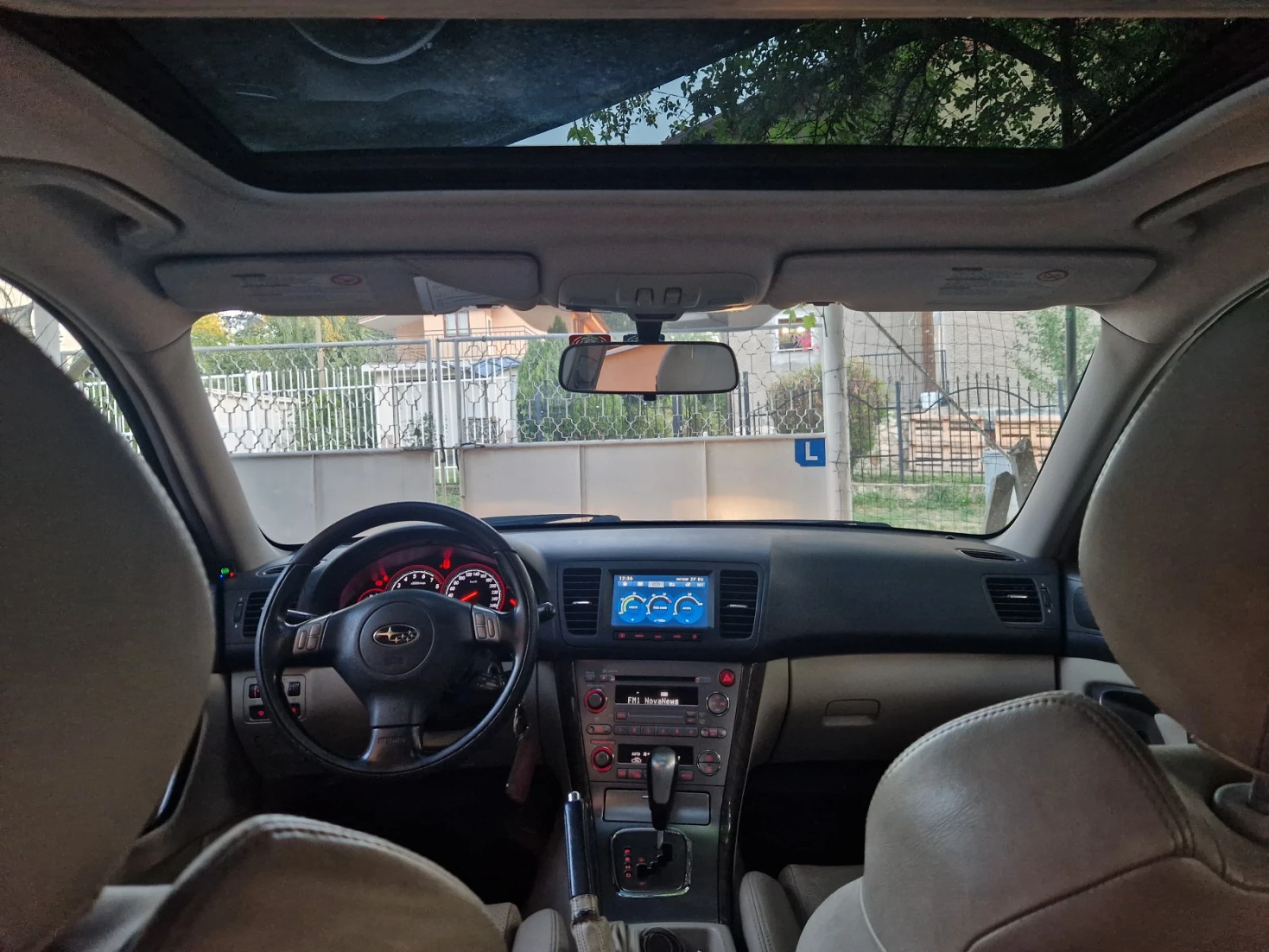 Subaru Legacy 3.0i Швейцария, снимка 13 - Автомобили и джипове - 55197337