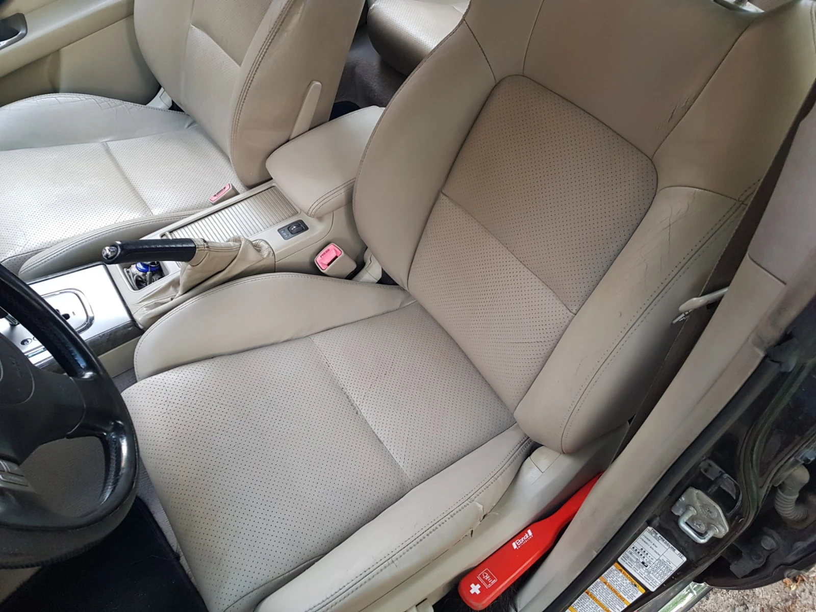 Subaru Legacy 3.0i Швейцария, снимка 7 - Автомобили и джипове - 55197337