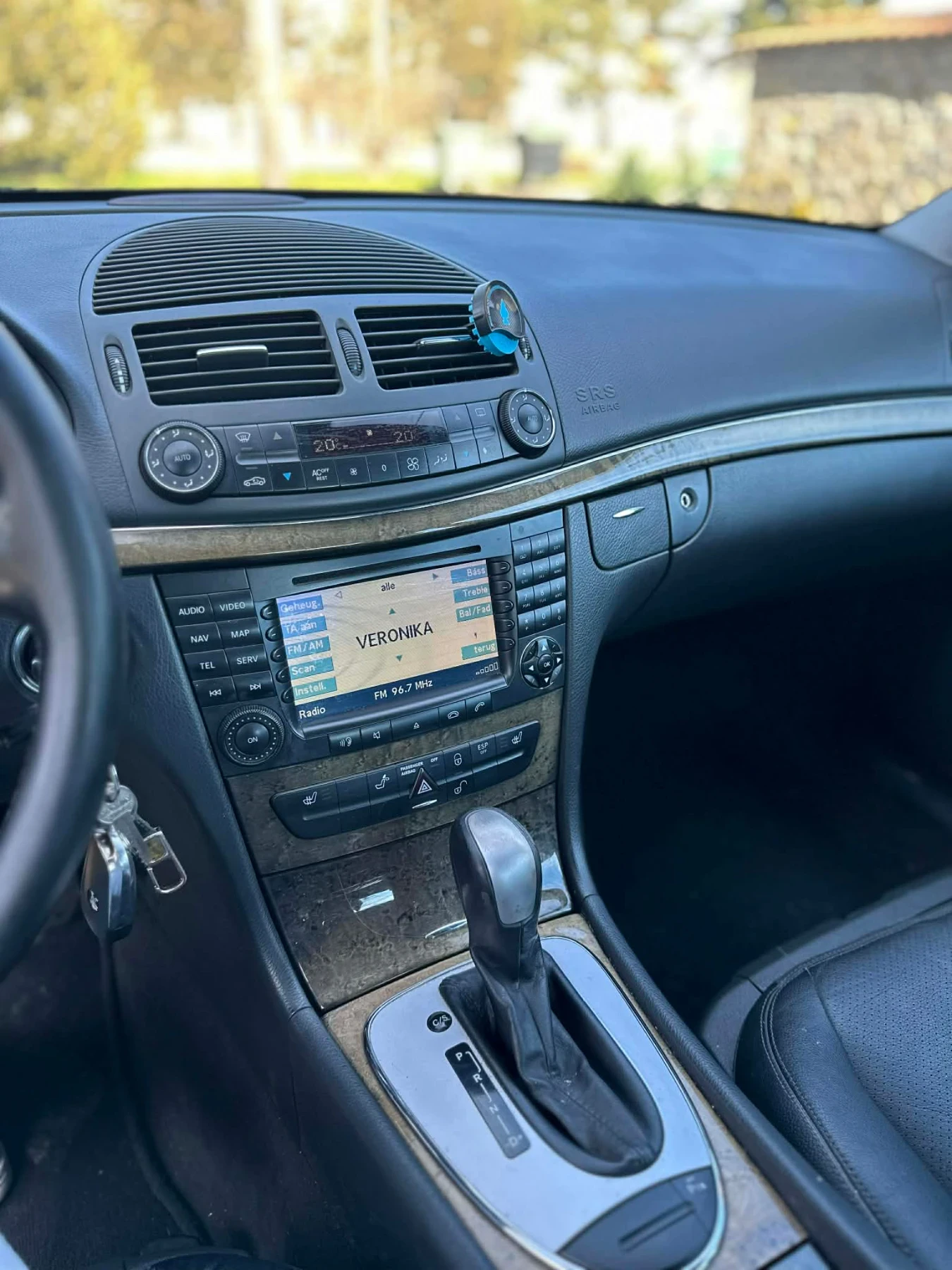 Mercedes-Benz 320 Mercedes-Benz E 320 E Clas 320 CDI, снимка 5 - Автомобили и джипове - 55618487