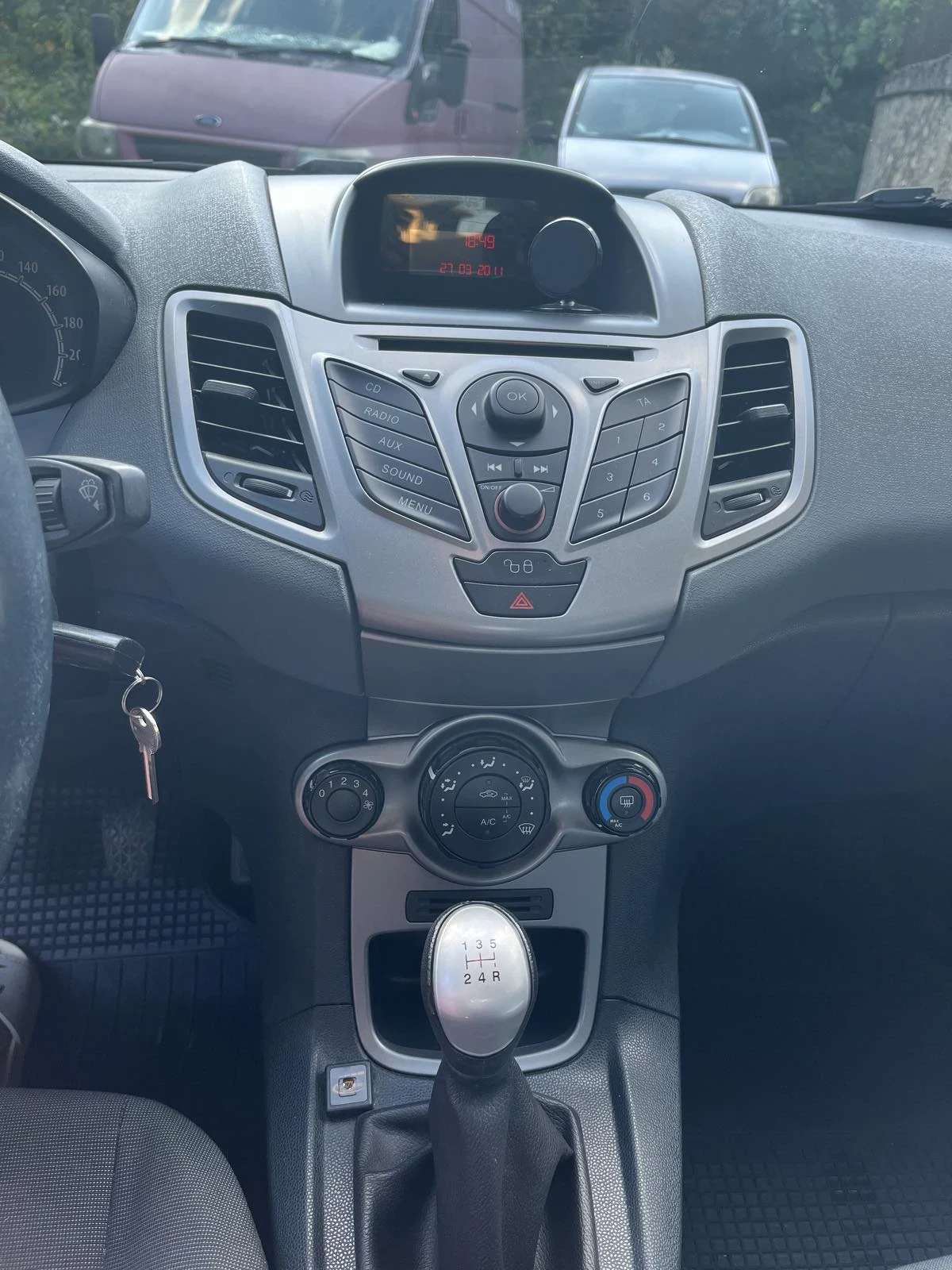 Ford Fiesta, снимка 6 - Автомобили и джипове - 55677827