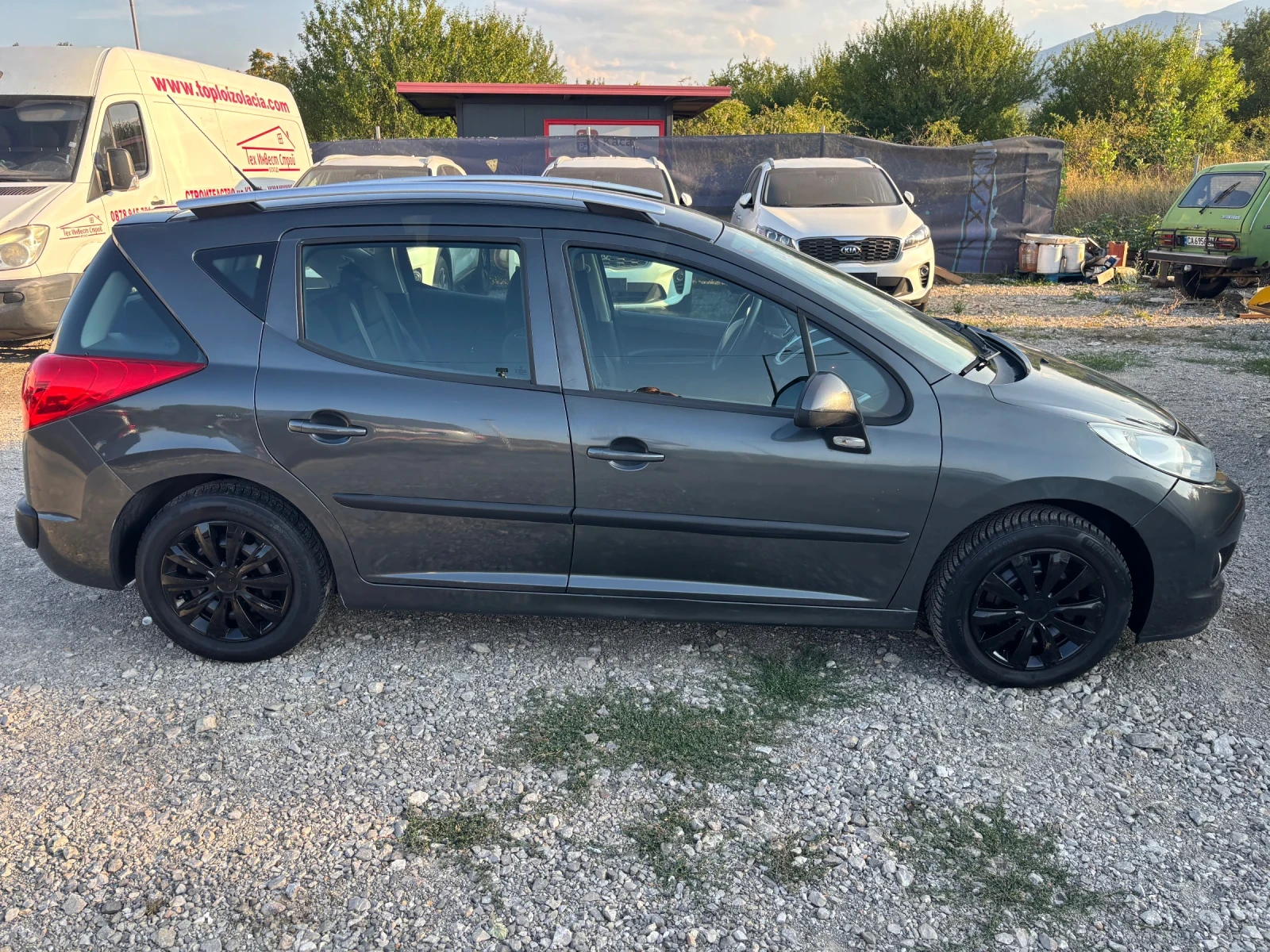 Peugeot 207 1.6HDI, снимка 6 - Автомобили и джипове - 55786752