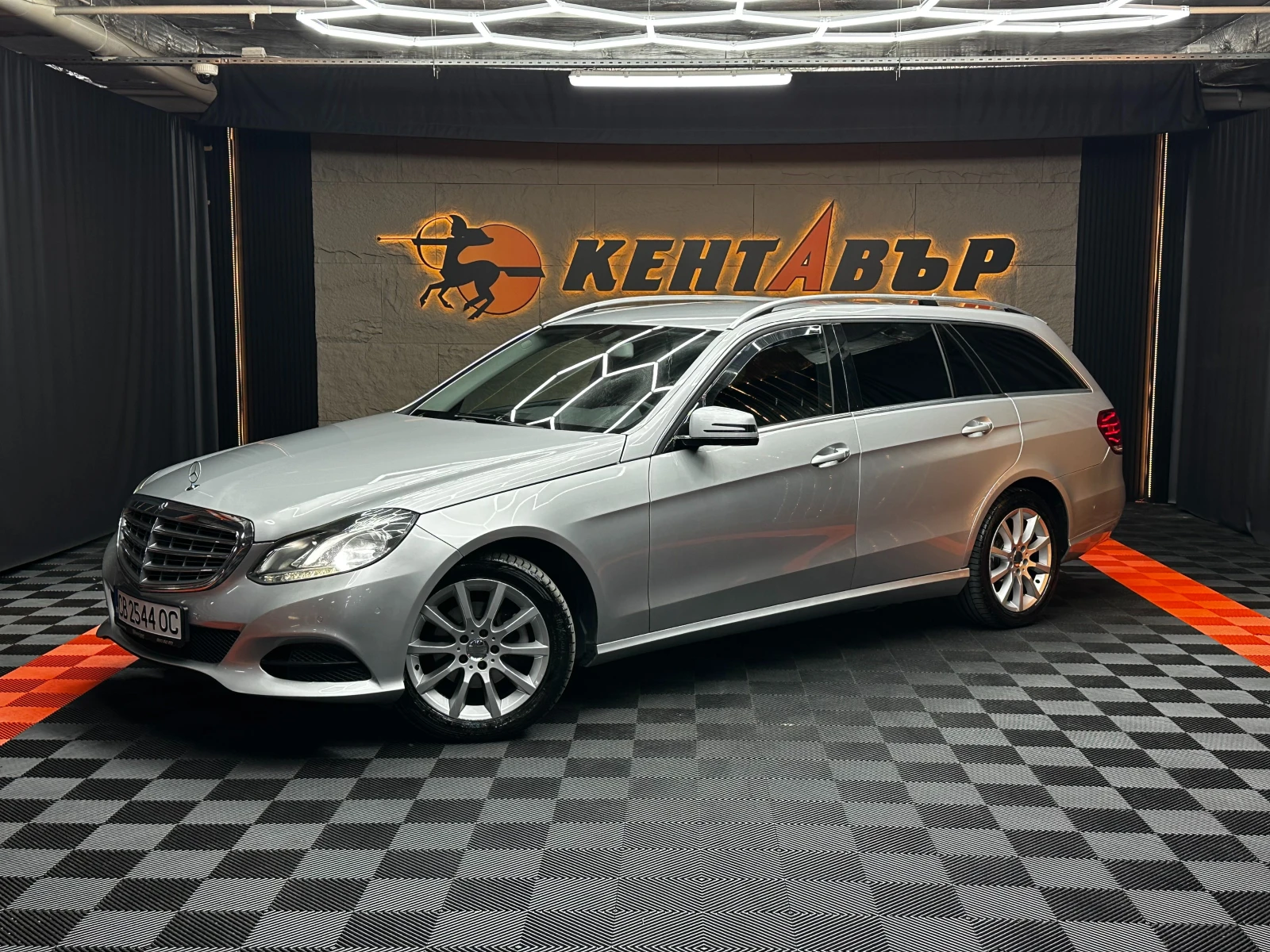 Mercedes-Benz E 220 2.2d 170 к.с.