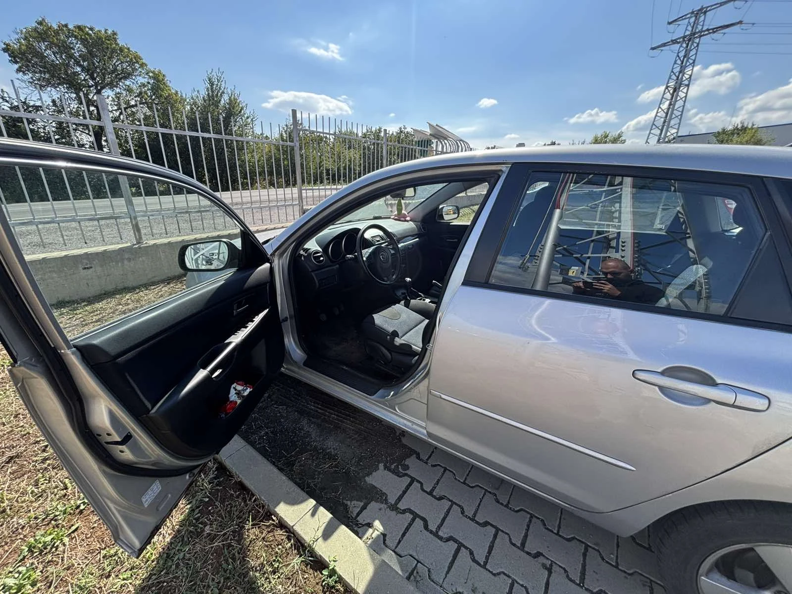 Mazda 3 1.6, снимка 5 - Автомобили и джипове - 56288793