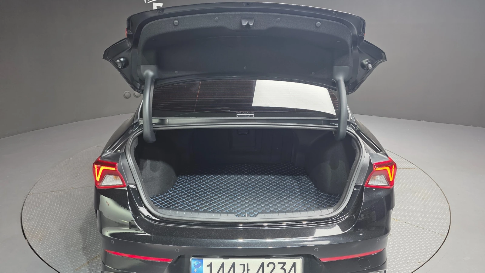 Kia K5 2, 0 Prestige, снимка 15 - Автомобили и джипове - 56354250