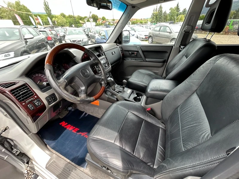 Mitsubishi Pajero, снимка 8 - Автомобили и джипове - 45960895