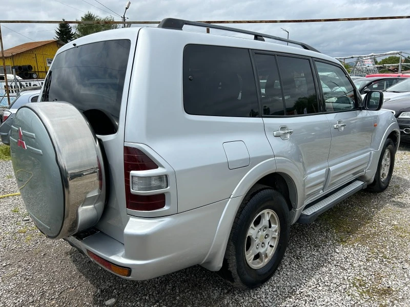 Mitsubishi Pajero, снимка 5 - Автомобили и джипове - 45960895