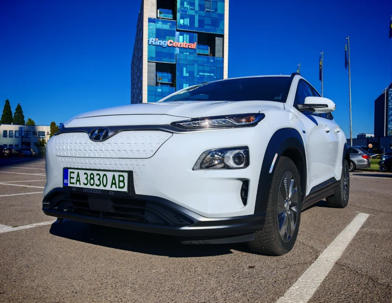 Hyundai Kona в Гаранция, Термопомпа, KRELL Premium Sound System, снимка 1 - Автомобили и джипове - 47742299