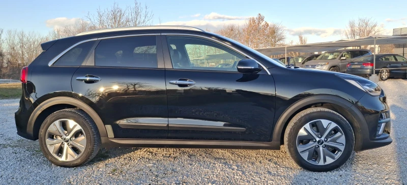 Kia Niro EV 64kWh ExecutiveLine full electric 204PS, снимка 8 - Автомобили и джипове - 52712239