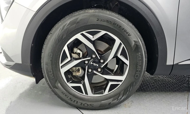 Kia Sportage, снимка 5 - Автомобили и джипове - 52801245