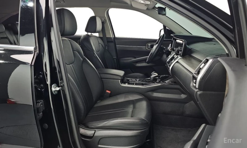 Kia Sorento, снимка 10 - Автомобили и джипове - 53122635