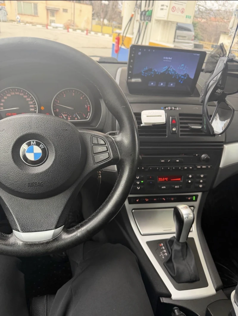 BMW X3, снимка 8 - Автомобили и джипове - 53368303