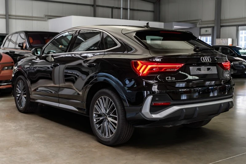 Audi Q3 Sportback 35 TDI S Line - изображение 6