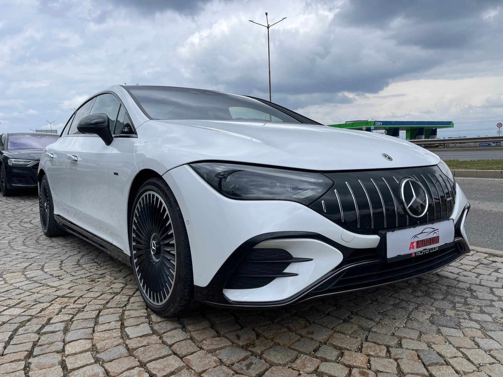 Mercedes-Benz EQE 43AMG-476ps, снимка 1