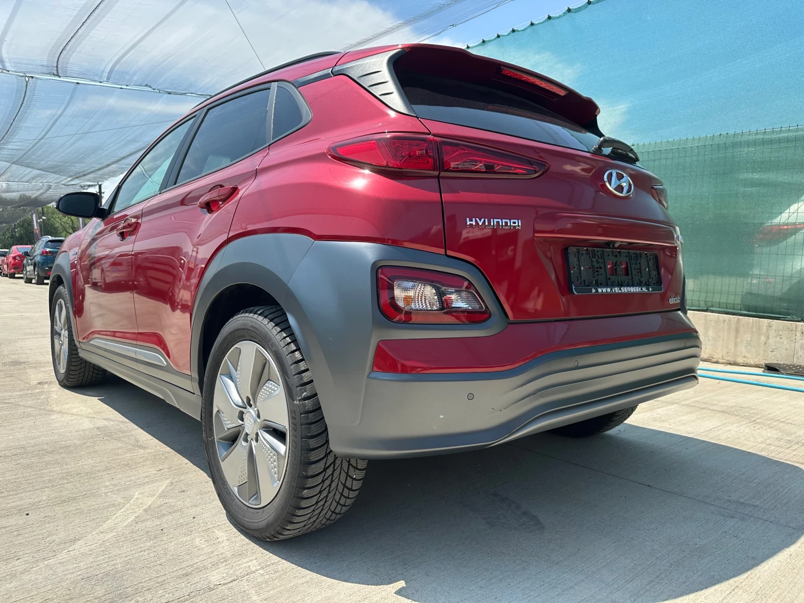 Hyundai Kona PREMIUM 64KWh/BLUELINK/HEADUP/DISSTR/KRELL - изображение 5