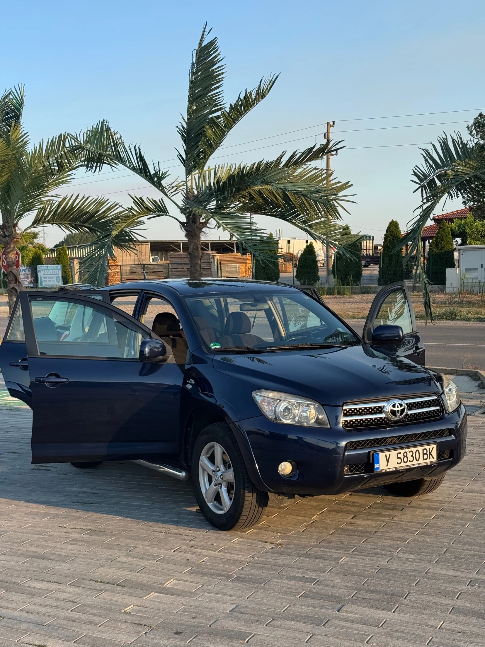 Toyota Rav4 2.2 D-CAT - изображение 3