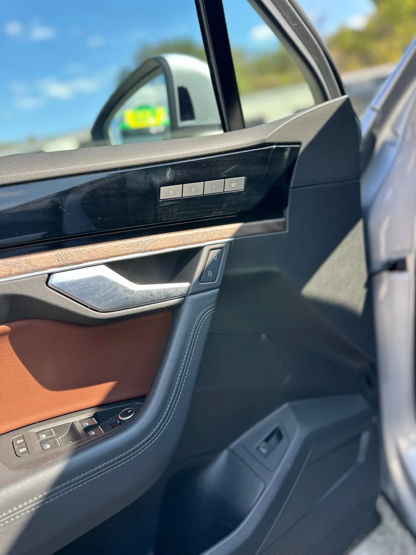 VW Touareg  - изображение 9