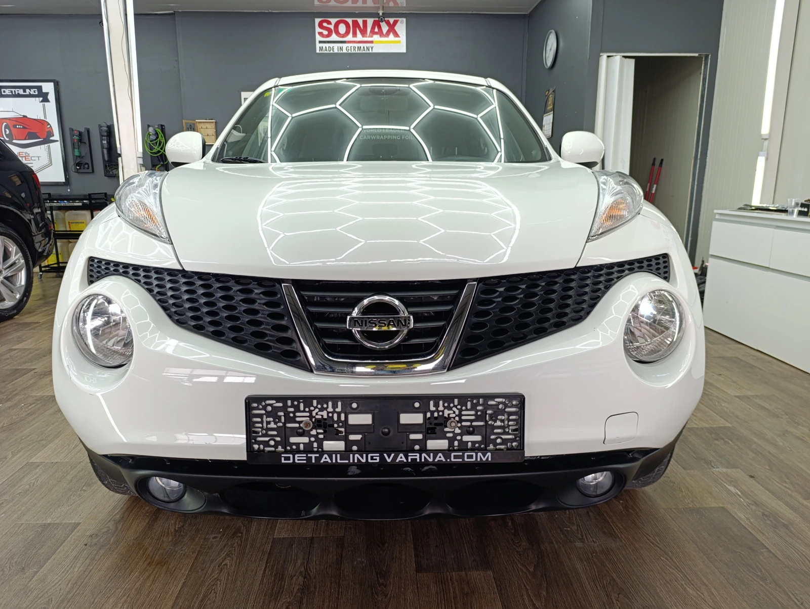 Nissan Juke 1.6 DIG-T tekna - изображение 5
