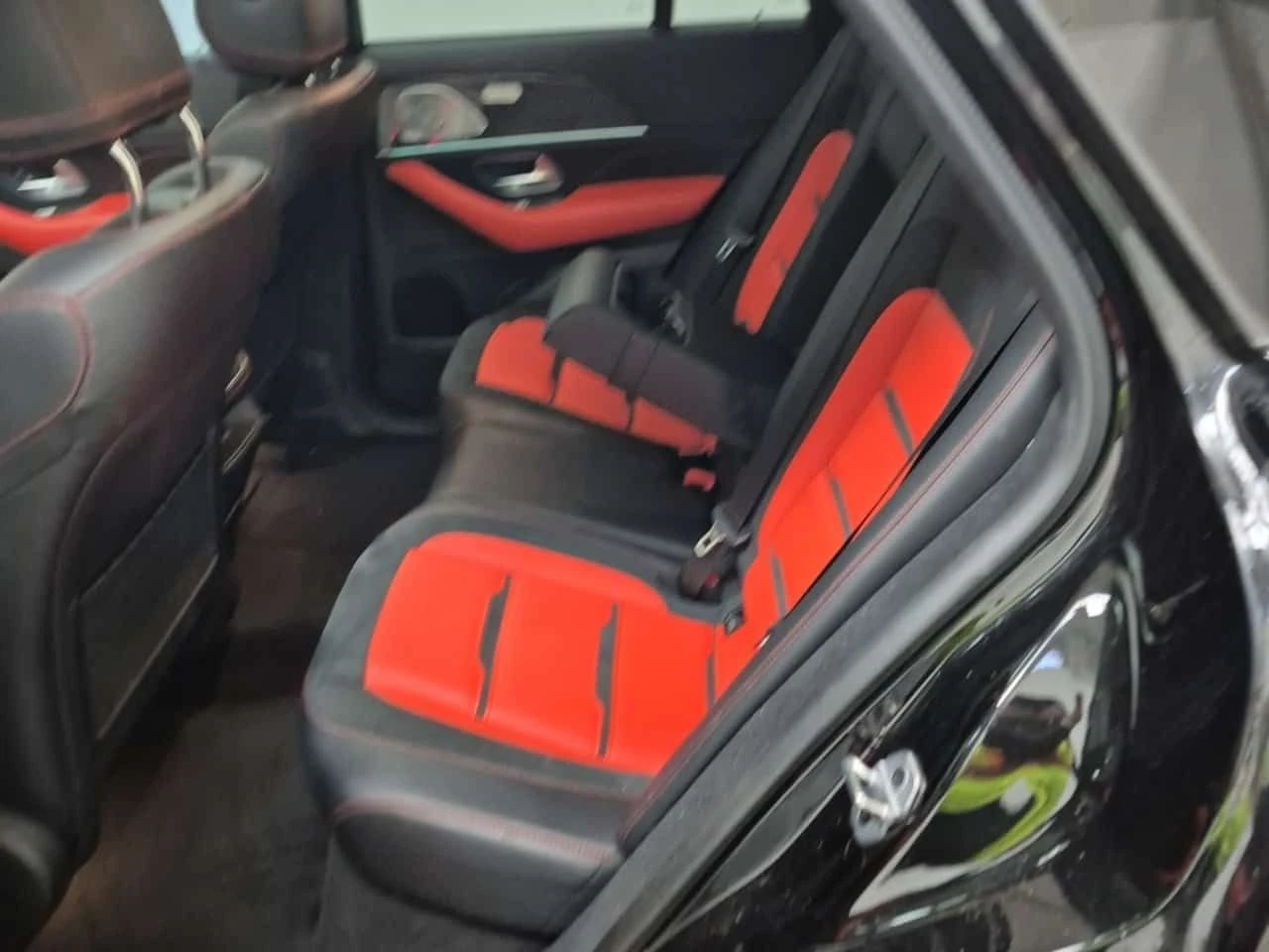 Mercedes-Benz GLE 53 4MATIC  AMG COUPE | HEAD UP | ОБДУХВАНЕ | ДВА КЛЮЧА, снимка 13 - Автомобили и джипове - 53894531