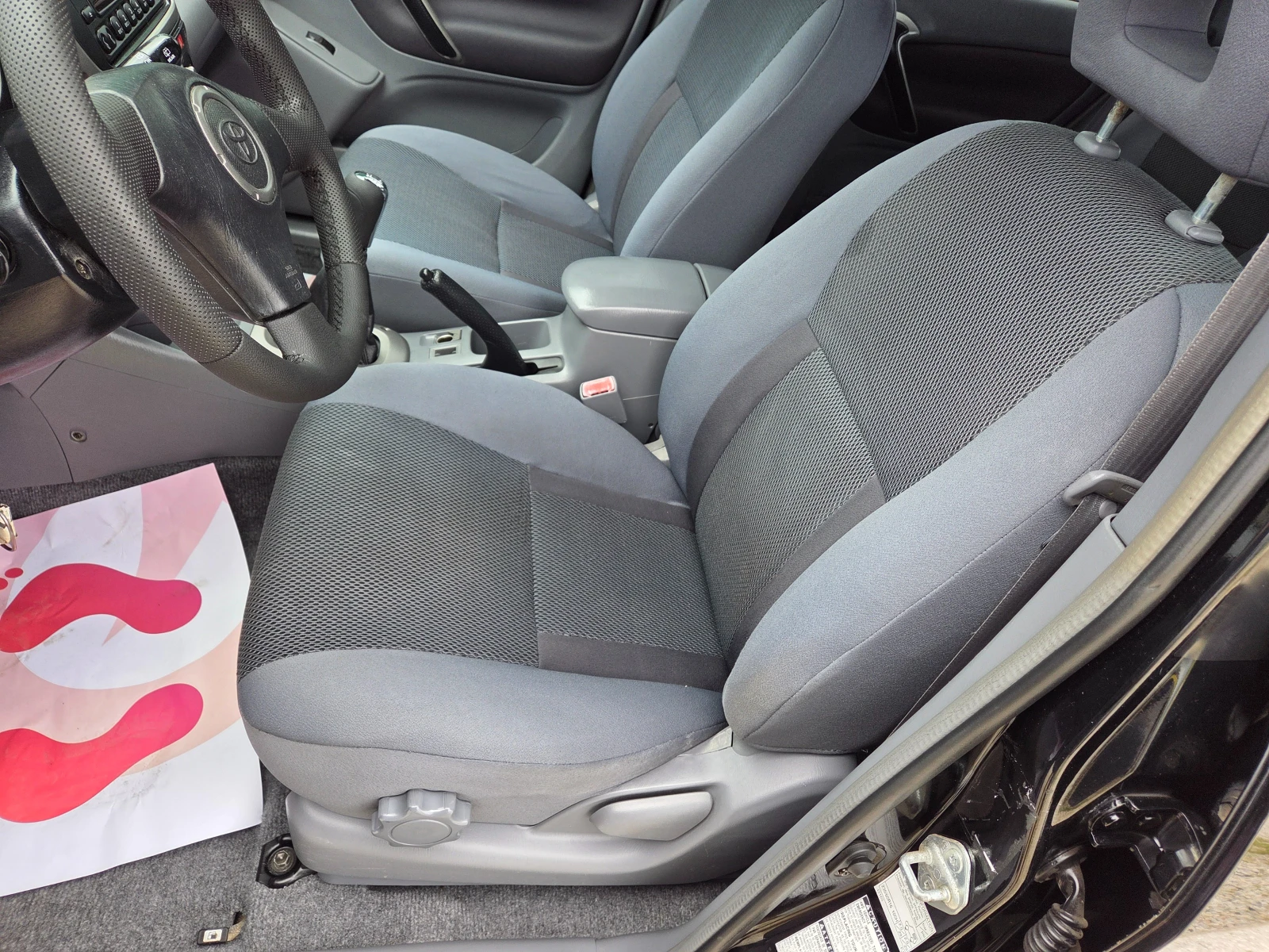 Toyota Rav4 2.0D4D 116k.c., снимка 9 - Автомобили и джипове - 54660057