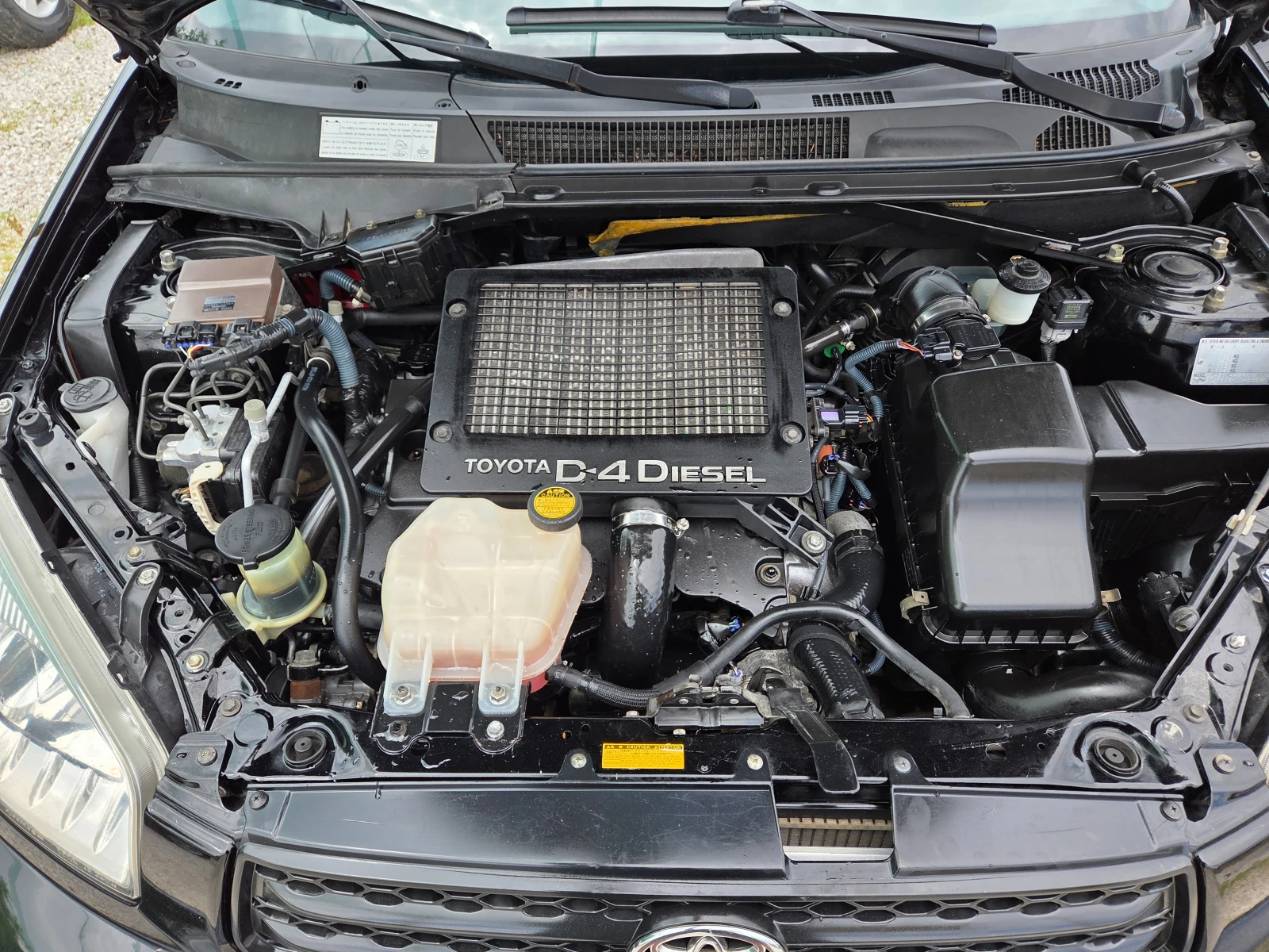 Toyota Rav4 2.0D4D 116k.c., снимка 15 - Автомобили и джипове - 54660057