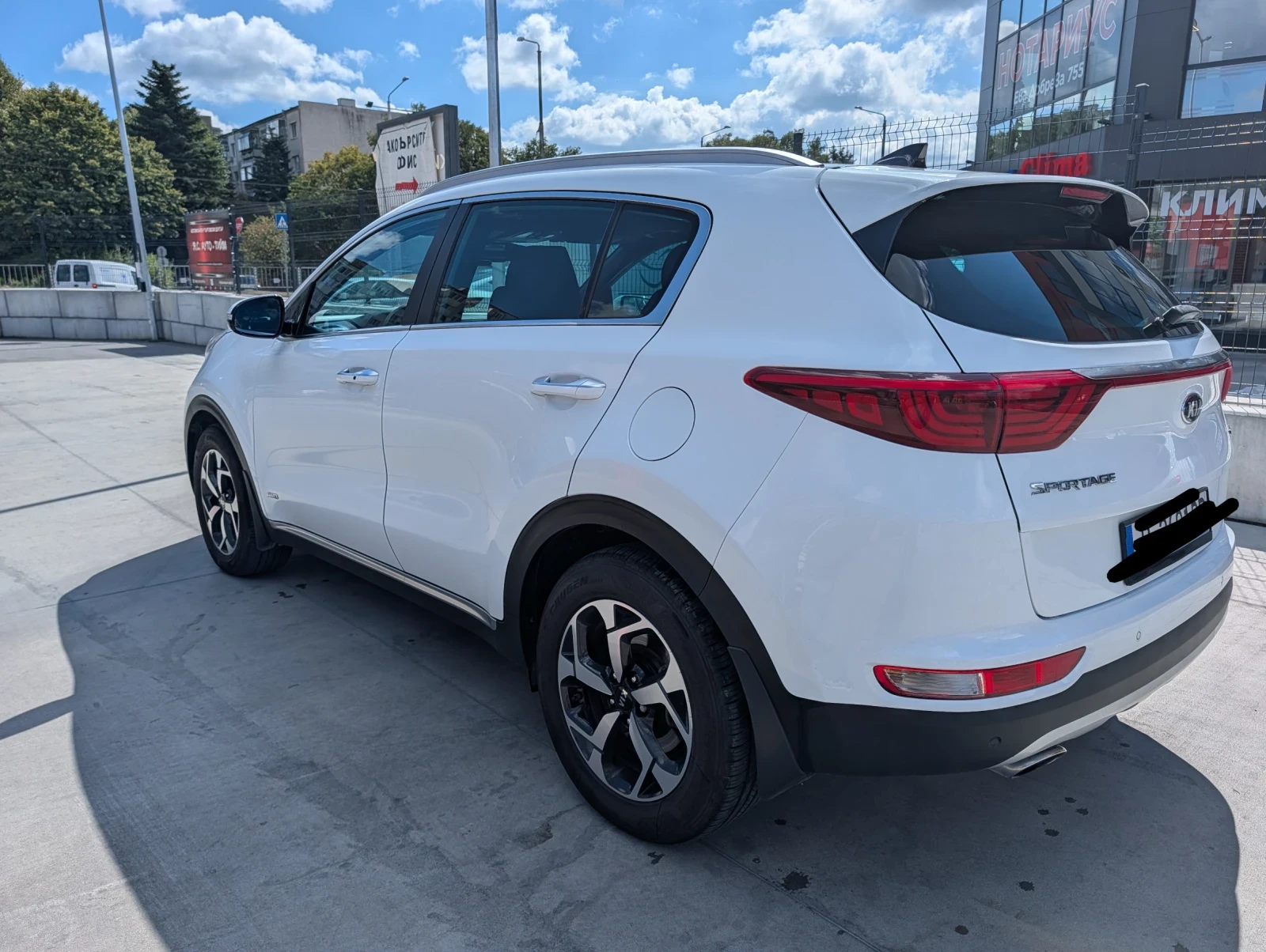 Kia Sportage Gt line, 2.0 crdi AWD, снимка 3 - Автомобили и джипове - 56069952