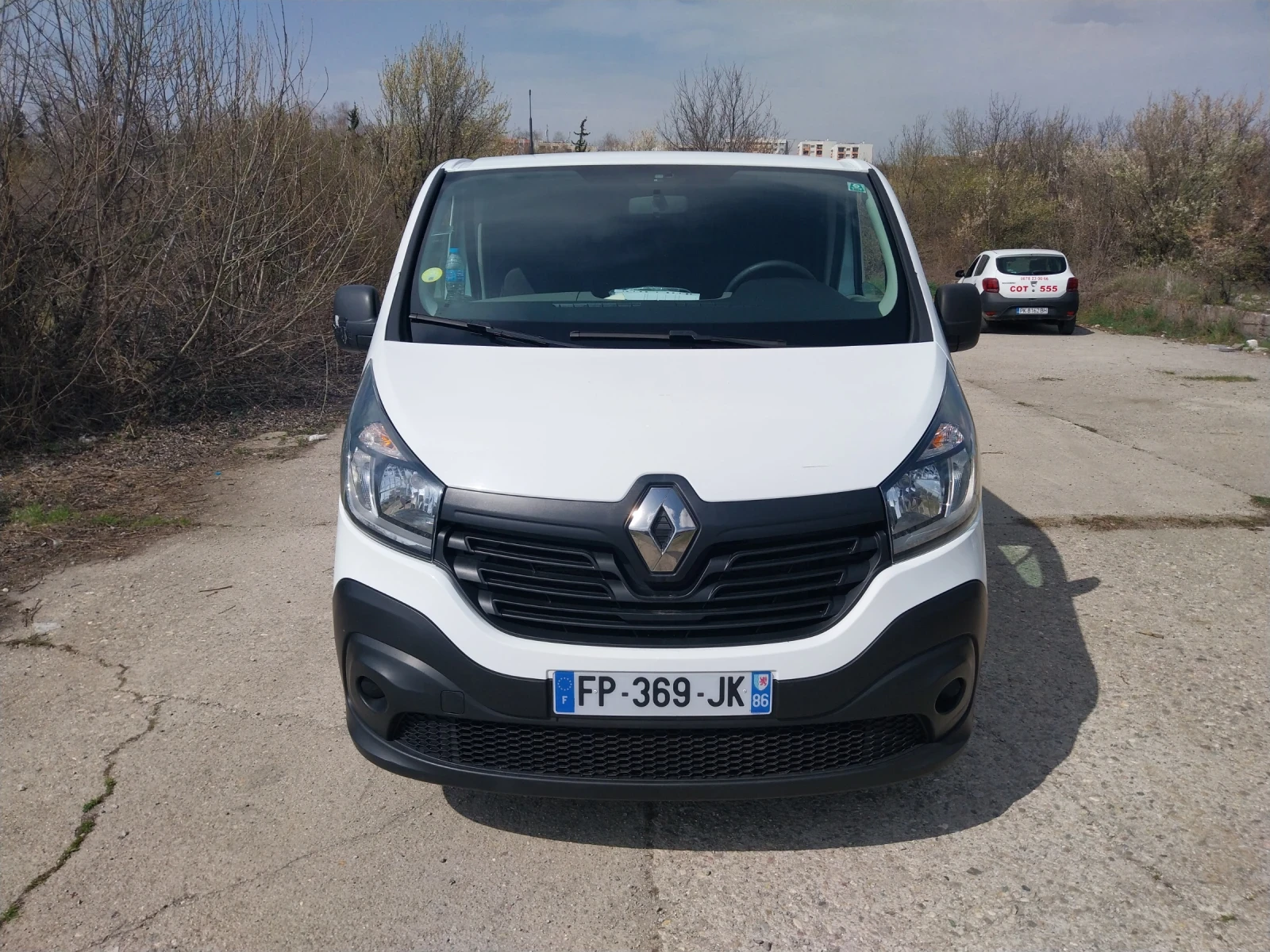 Renault Trafic 1.6DCI, снимка 2 - Бусове и автобуси - 54193684