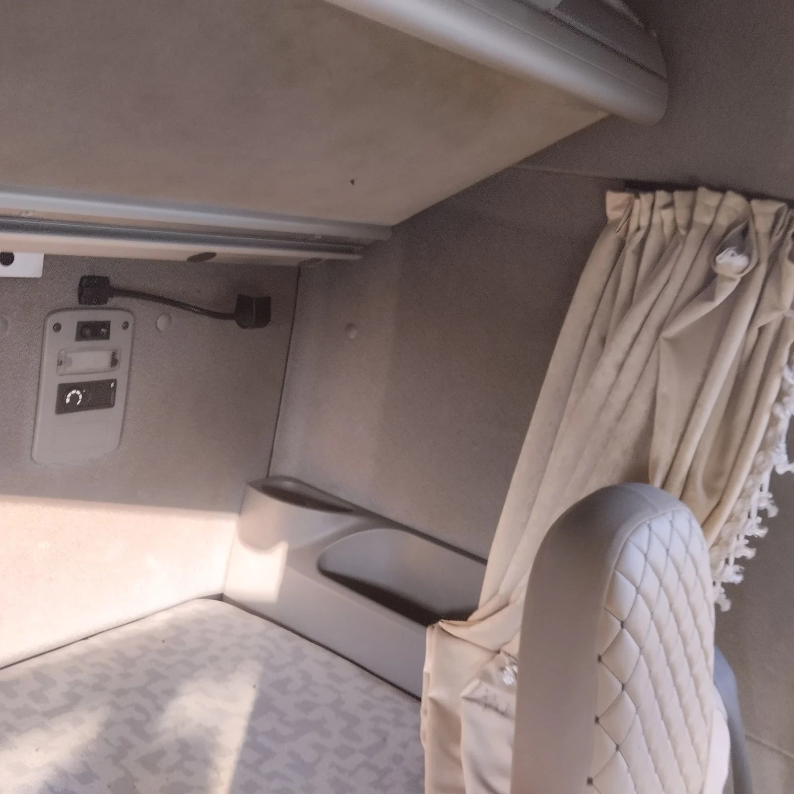Daf XF 105 МЕГА - изображение 6