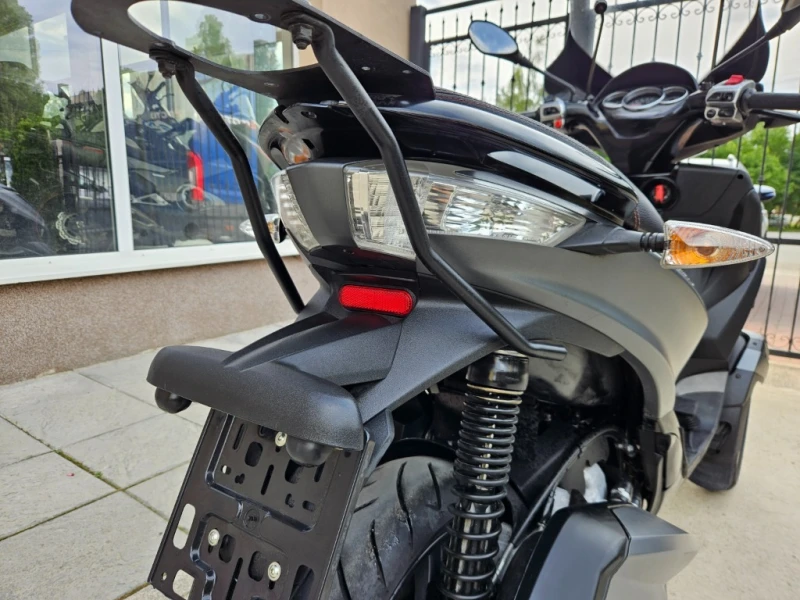 Piaggio Mp3 300ie, ABS, LT, Urban, 2017г., снимка 10 - Мотоциклети и мототехника - 51893835