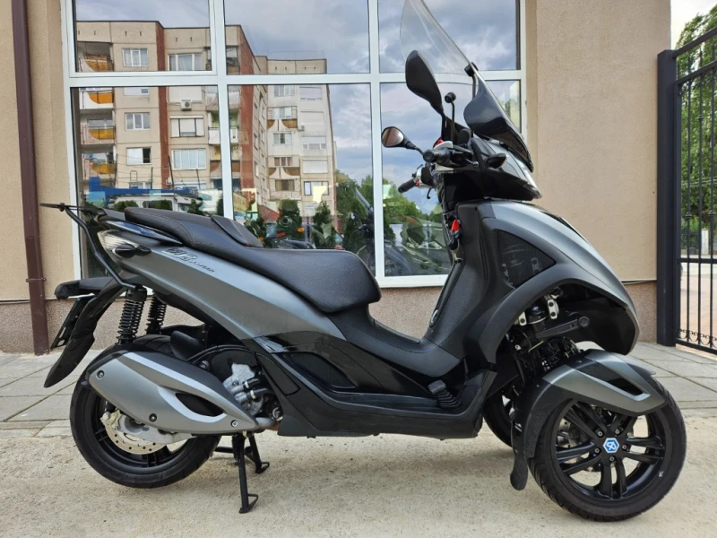 Piaggio Mp3 300ie, ABS, LT, Urban, 2017г., снимка 2 - Мотоциклети и мототехника - 51893835