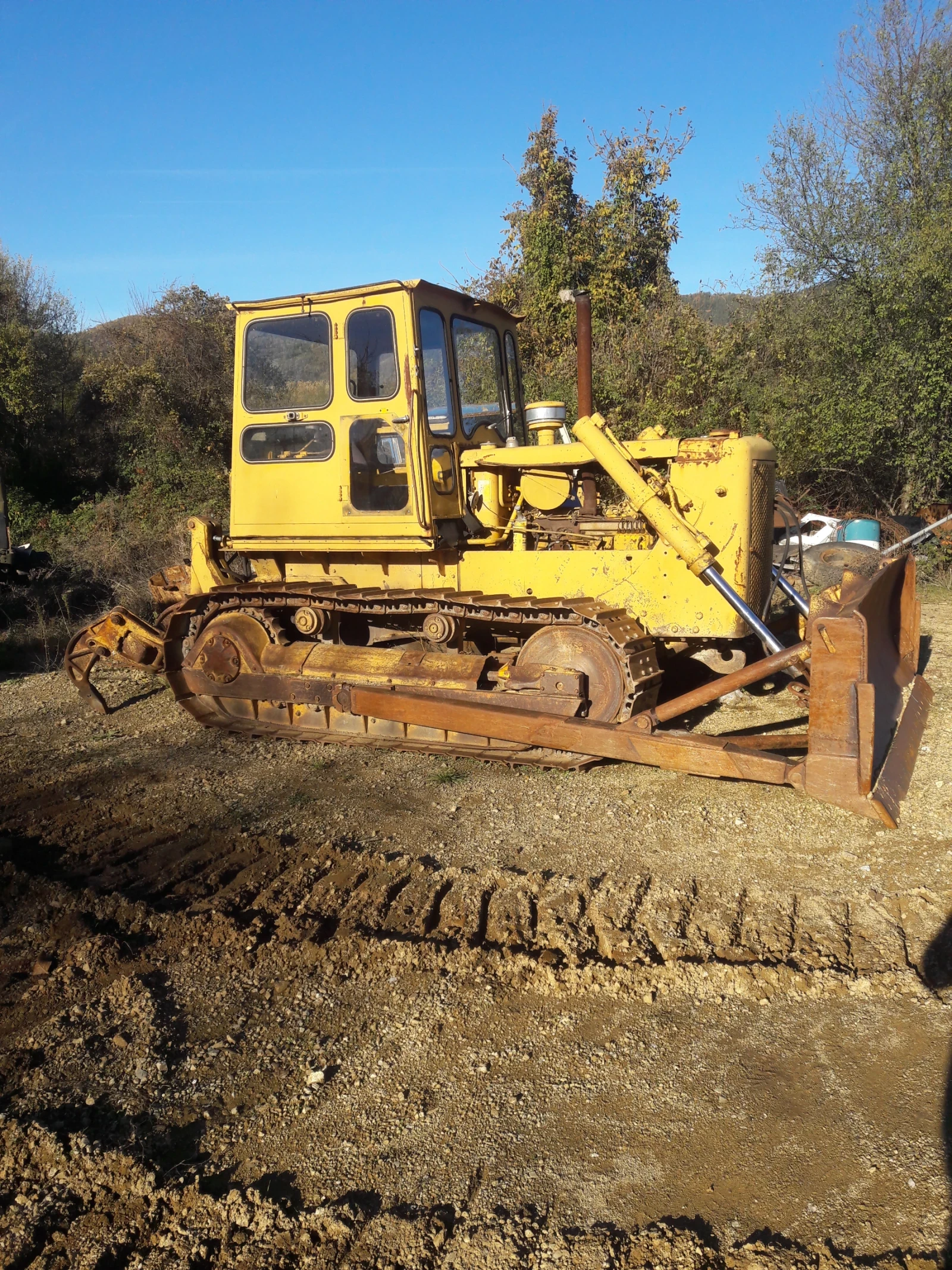 Булдозер Cat D5 - изображение 2