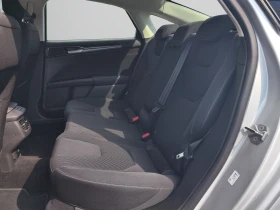 Ford Mondeo 2.0 EcoBlue 150hp 6МТ, снимка 12
