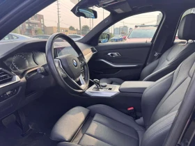 BMW 330 * 330i xDrive * ПОДГРЕВИ * ПАНО * KEYLESS * CARFAX, снимка 5
