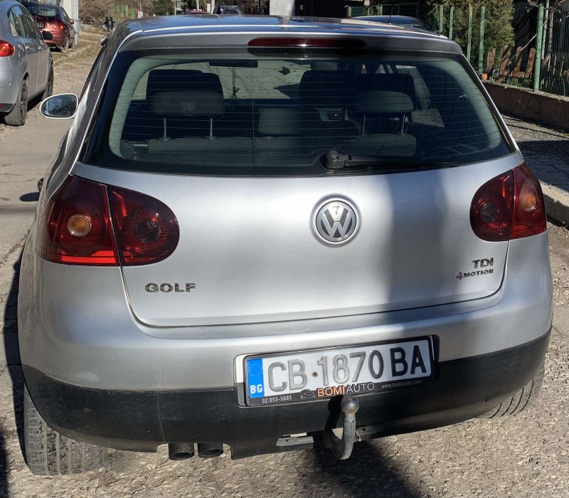 VW Golf, снимка 5 - Автомобили и джипове - 45698059