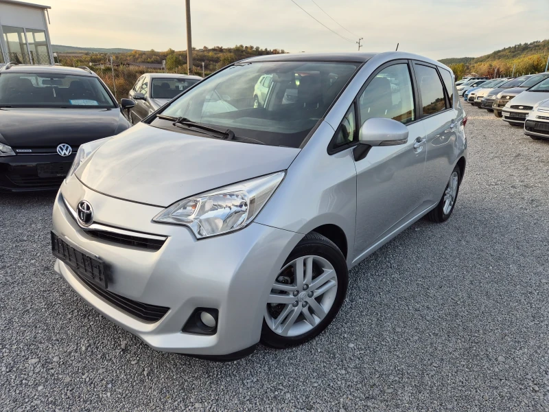 Toyota Verso S 1.4 D4D, снимка 1 - Автомобили и джипове - 47721124