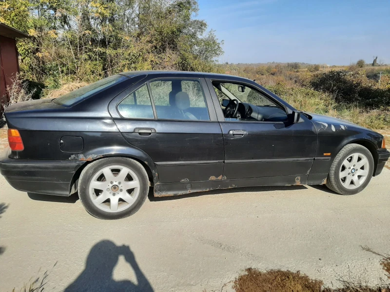 BMW 316 102, снимка 4 - Автомобили и джипове - 47786501