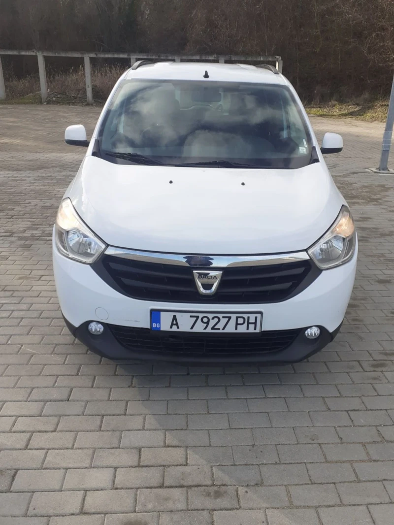 Dacia Lodgy 1.6i ГАЗ, снимка 1 - Автомобили и джипове - 48644024