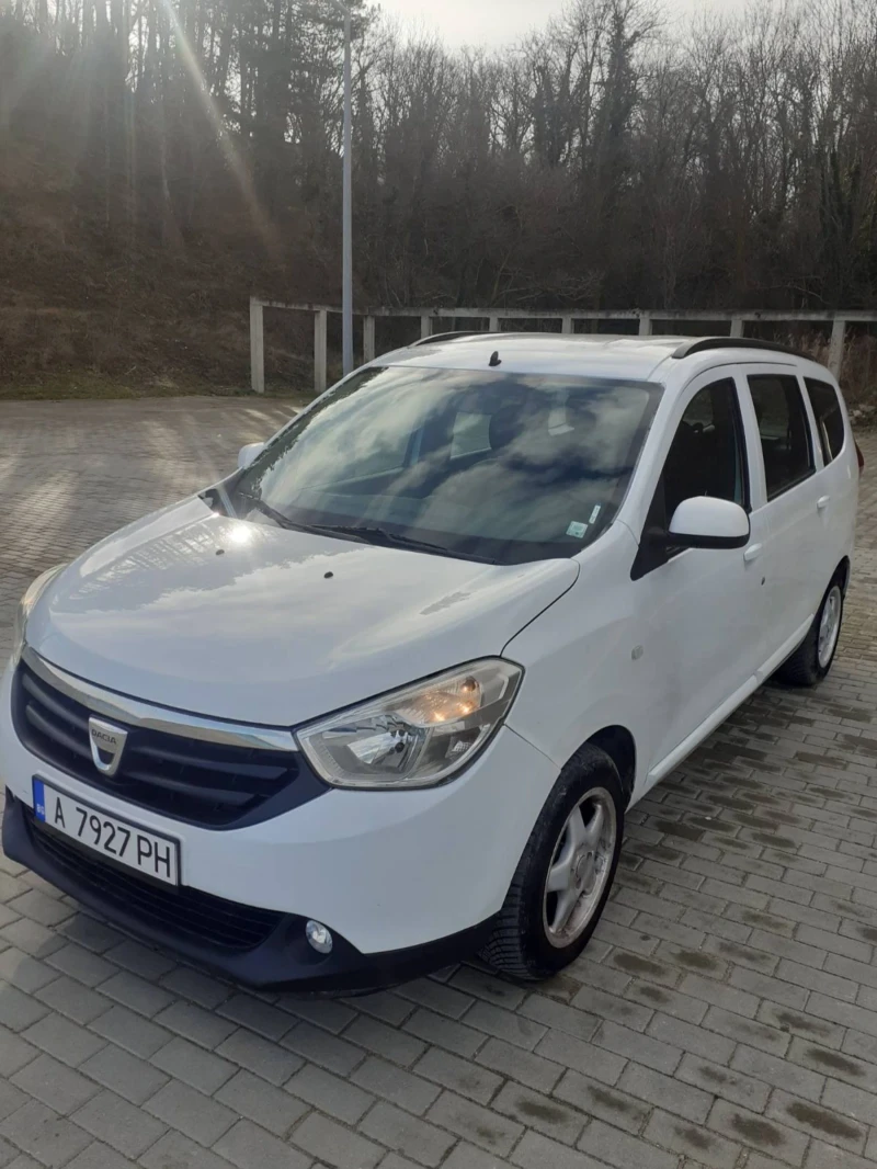 Dacia Lodgy 1.6i ГАЗ, снимка 3 - Автомобили и джипове - 48644024