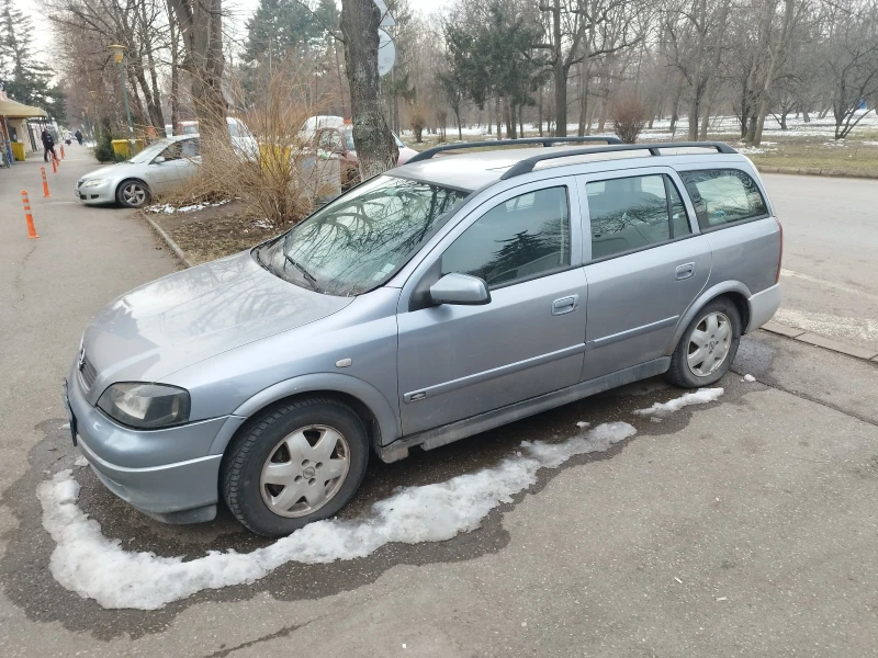 Opel Astra, снимка 3 - Автомобили и джипове - 48771335