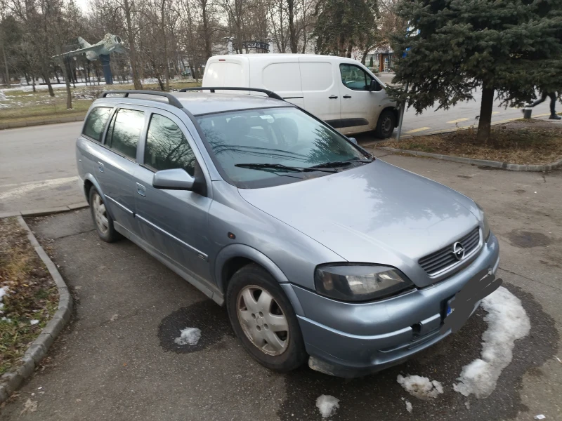 Opel Astra, снимка 2 - Автомобили и джипове - 48771335